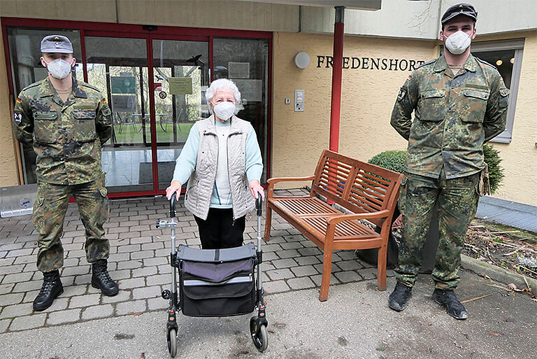 Bundeswehr unterstützt Senioreneinrichtungen von Diakoneo