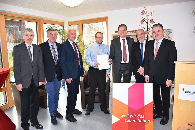 Förderbescheid für neues Wohnhaus in Wirsberg übergeben