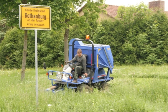Das Green Team der Werkstatt Rothenburg ist aktiv in der Garten- und Landschaftspflege
